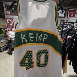 Shawn Kemp Signed Autograph Number 40 White Basketball Jersey Beckett Witnessed
