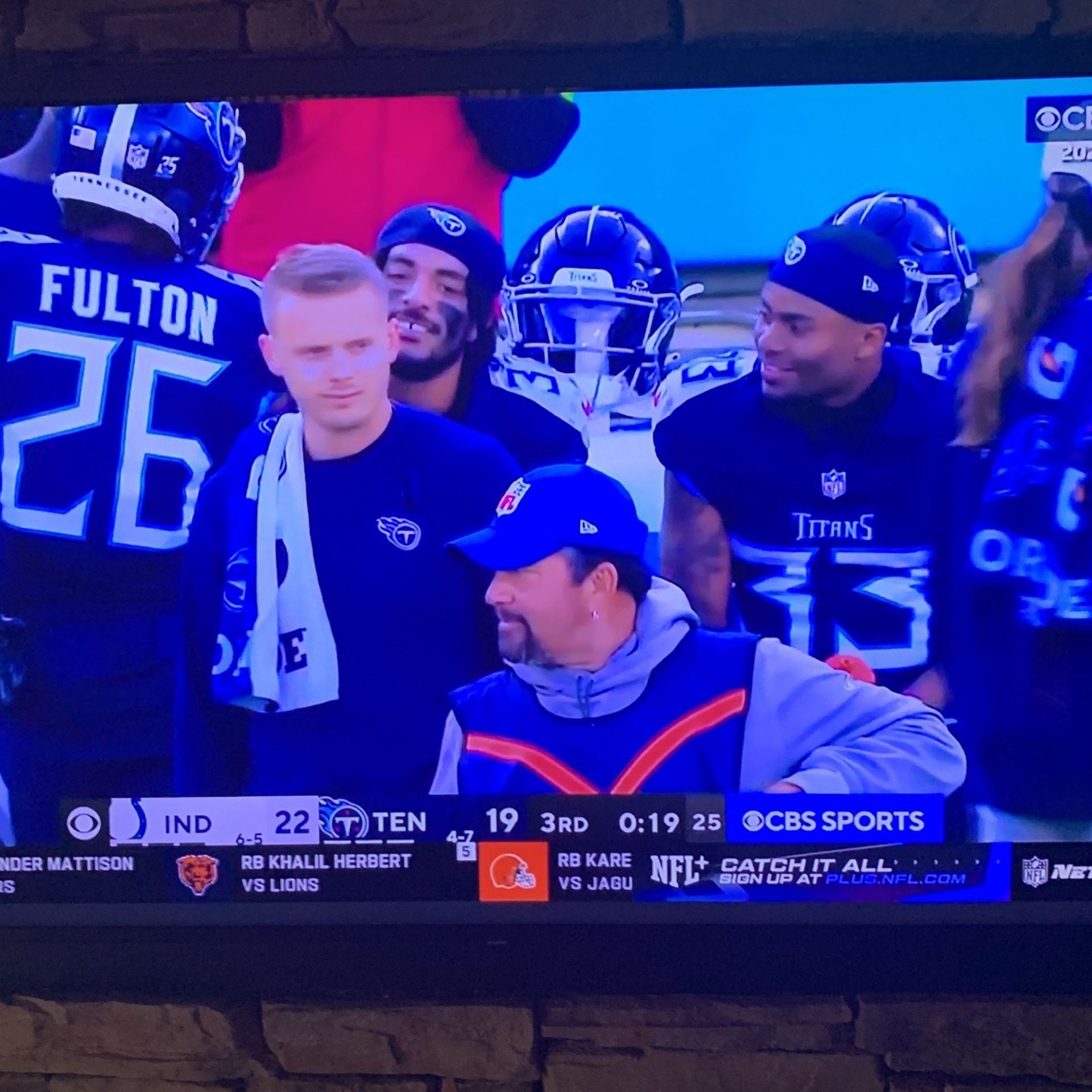 75” Samsung 7 Series NU100 Smart TV