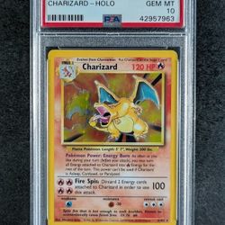 Charizard 004 102 Base Set Holo