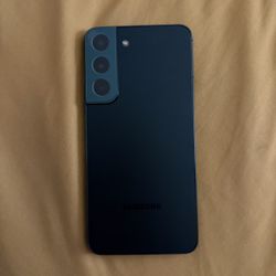 Samsung Galaxy S22 128GB Unlocked 