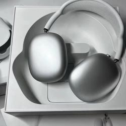 Apple AirPod Pro Max Brand New