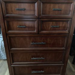 7 Drawer Dresser