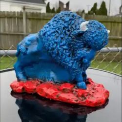 Bill Themed Buffalo Statue