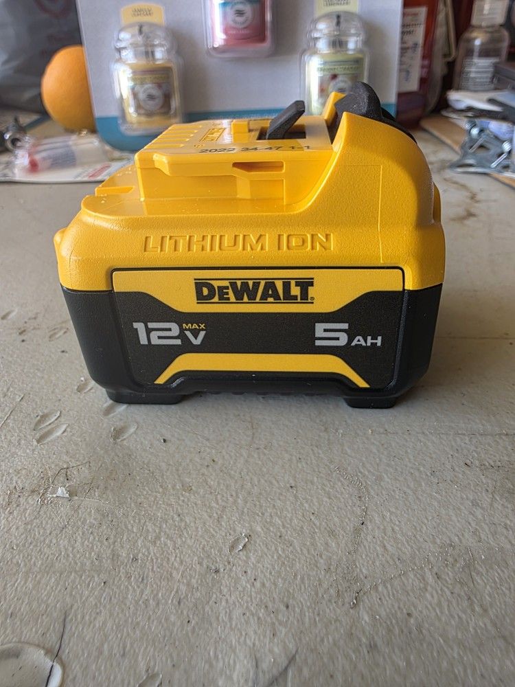 Dewalt 12v 5.0 Battery