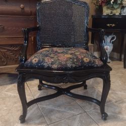 Vintage French Provincial Accent Armchair 59 North And East Mount Houston 77016