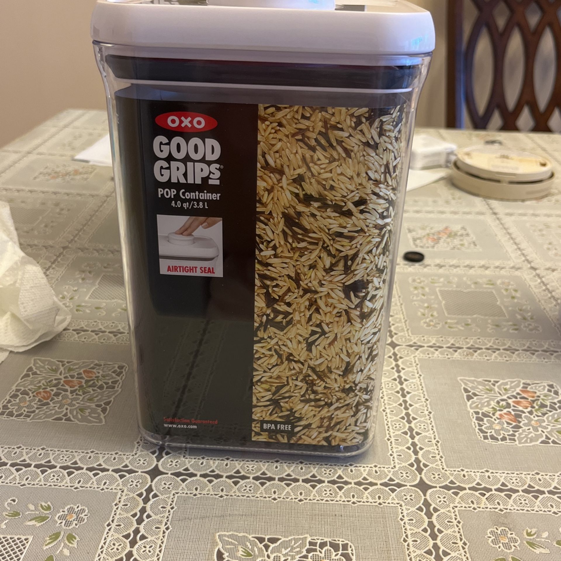 Oxo 4.0qt/3.8l pop Container