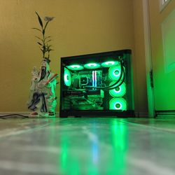 Gaming PC - Curved Glass - 14th Gen CPU - 4070 GPU - 1440p BEAST