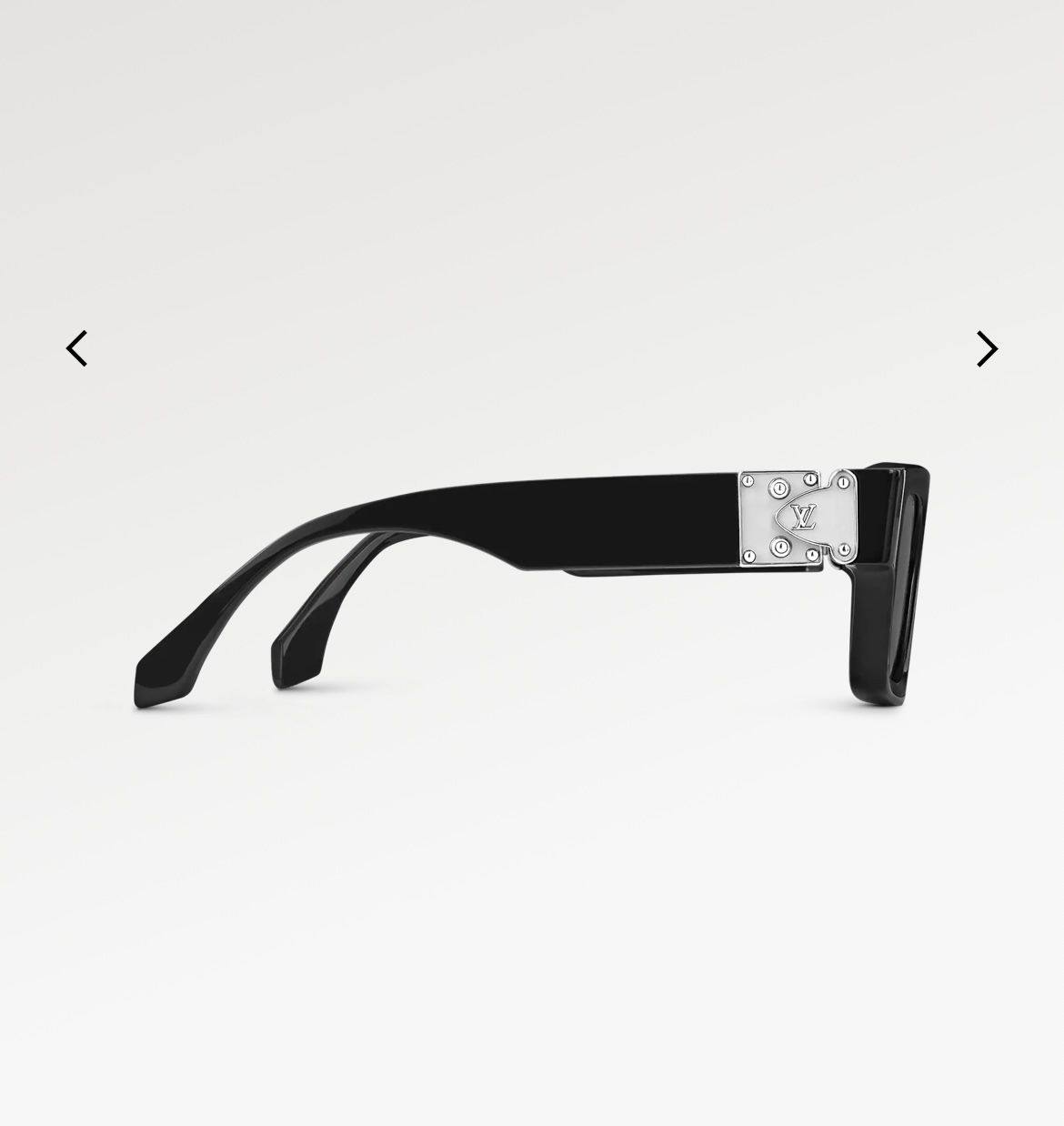 Louis Vuitton in the mood for love sunglasses for Sale in Lodi, NJ - OfferUp