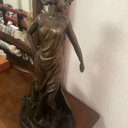 Estatua De Bronce 
