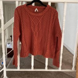 Women’s Sweater (Large) 