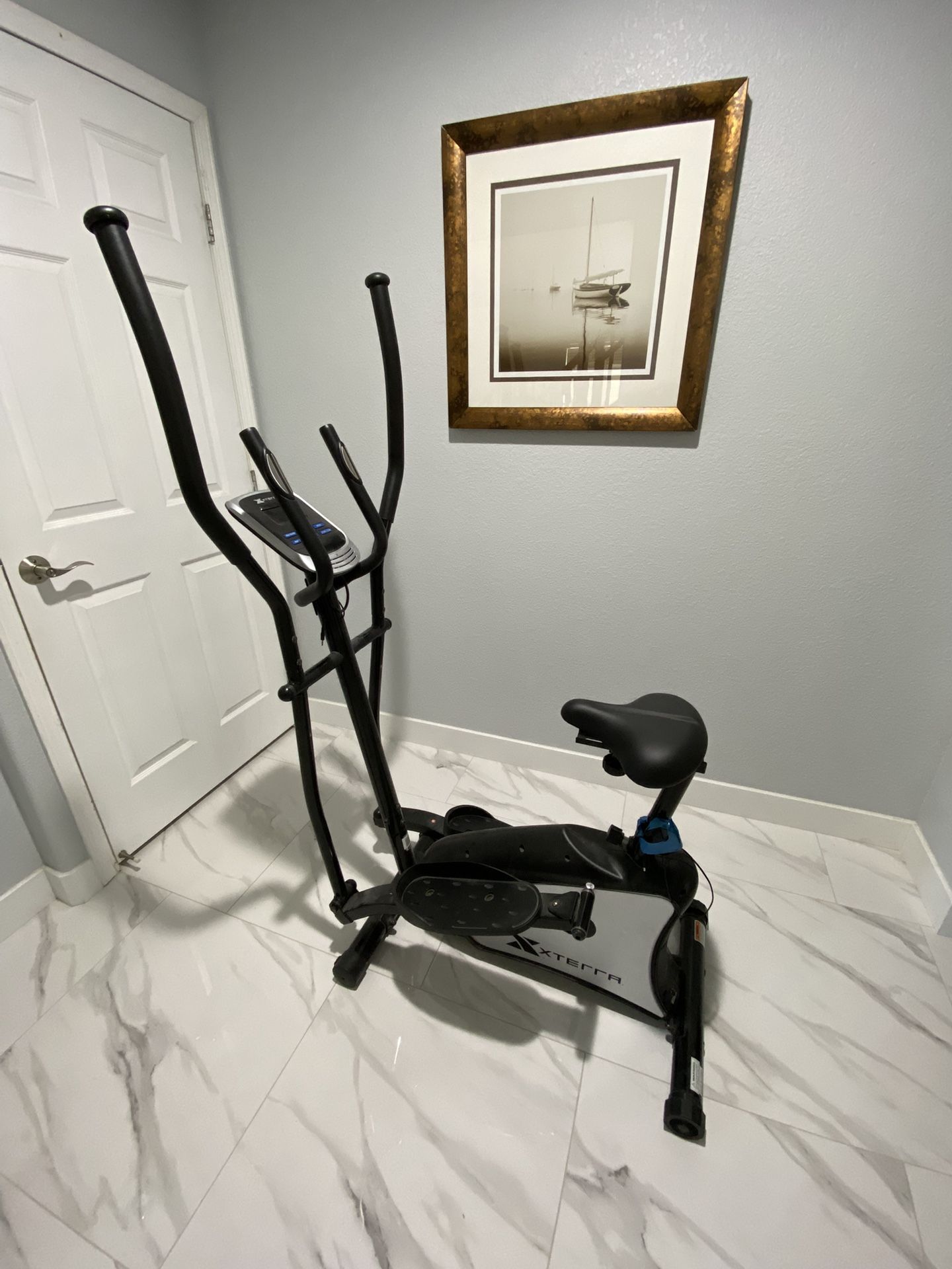 XTERRA EU100 Elliptical/Upright Bike Hybrid 