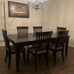 Expandable Dinning Table Set 