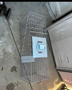 Cat cage