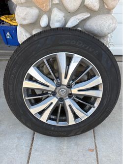 OEM Nissan Pathfinder 18" Wheel & Tire – 235/65R18 – $200