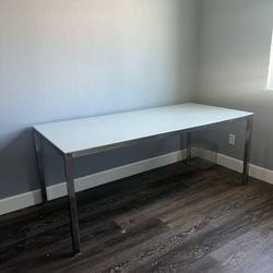 Single Dining Table! 