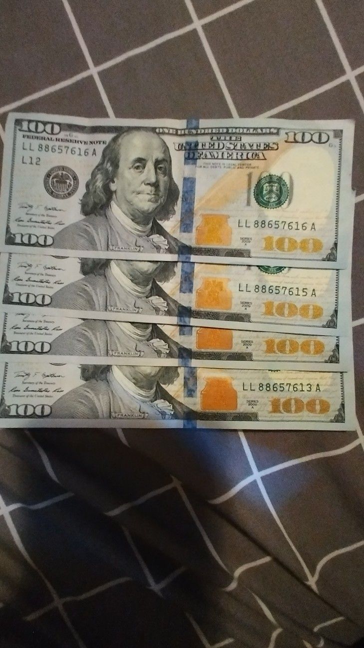 4 Hundred Dollars In Sequence 2009