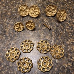 Knobs, gold, variety, vintage