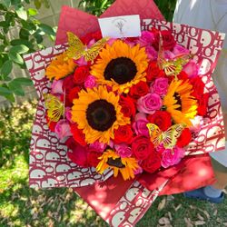 ramo| flowers| flower bouquets| bouquet| roses| valentines 