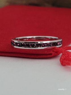 ❤️ Size 8.75 Sterling Silver Swarovsky Crystal Garnet Ring! 👌🎁