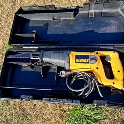 DeWalt  Sawzall