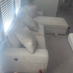 L Shape Couch 🛋️ 