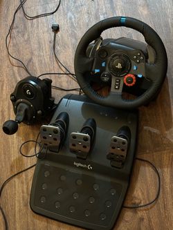 Logitech G29 Racing Wheel with Pedals and Shifter