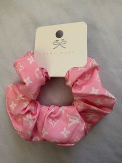 sSCRUNCHIE