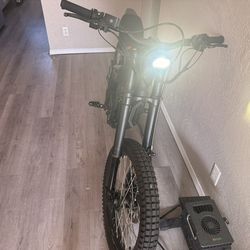 Talaria MX5 661 Miles Upgraded Shinko 244 Tires