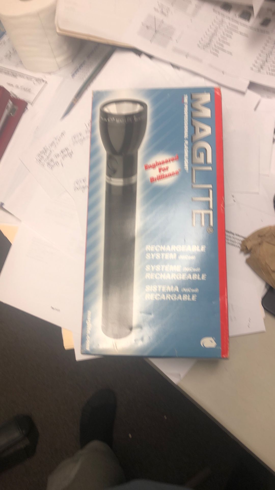 New Maglite Rechargeable Flashlight System (RX 1019)