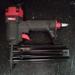 Hyper Tough Pneumatic Bread Nailer 