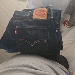 Levi's & Areopostle 