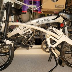 Easy Motion E-bikes