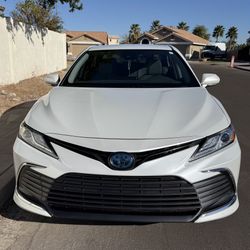 Toyota Camry Hybrid 2023 XLE
