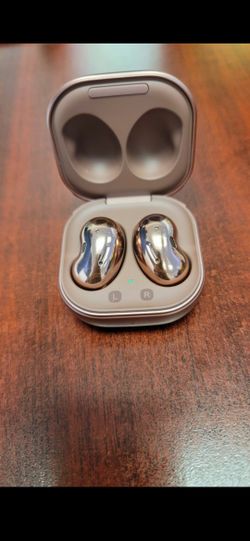 Samsung buds live gentley used