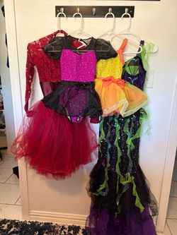 Halloween costumes lot $20