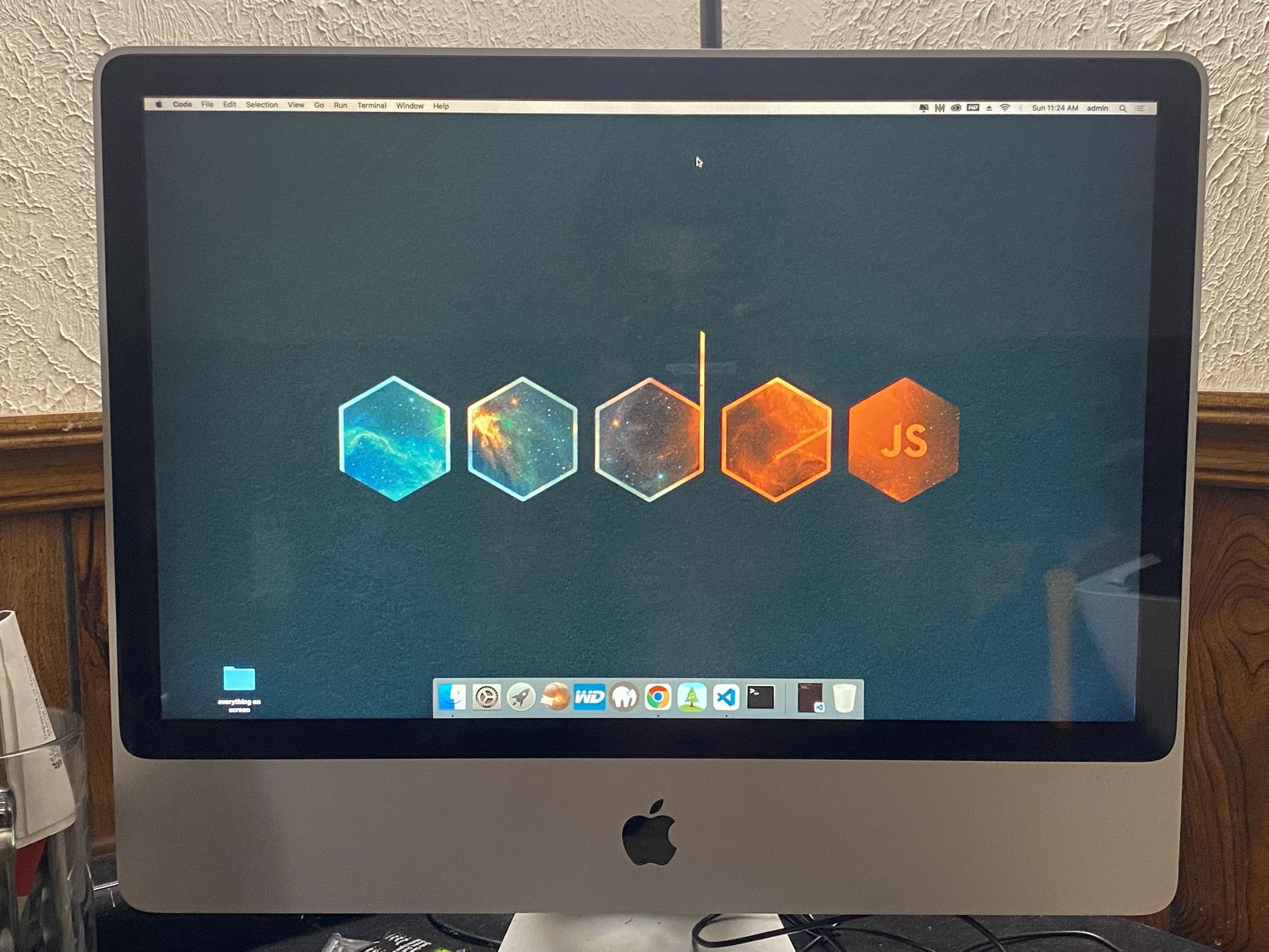 iMac 24 Inch Screen