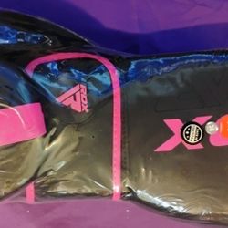 Boxing  MMA  Woman's Gloves