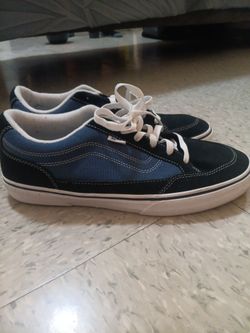 Vans off the wall size 12