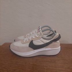 Nike Waffle Debut "Sanddrift/Black/White" Athletic Shoes 
Women's Size 7.5 