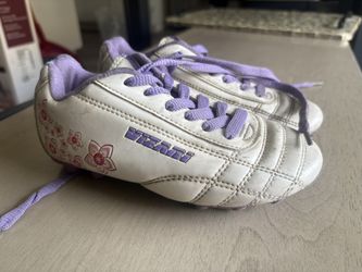 Girls Soft Ball Shoes