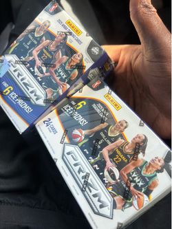 wnba trading cards ** caitlyn clark ,paige buckers, napheesa collier