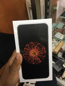 IPhone 6 Plus 64GB factory unlocked New sealed