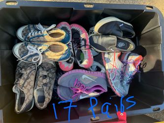 Bulk a lot of 100 mixed shoes