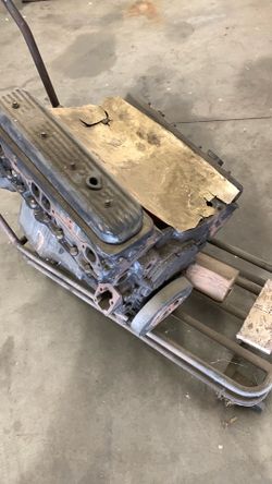 350/5.7 engine Chevy / GMC
