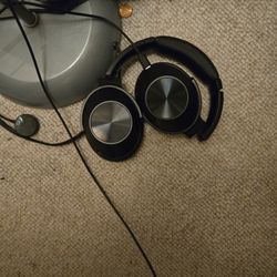 Wireless Bluetooth Headphone 