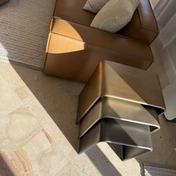 City Furniture Nesting End Tables - Set Of 3 