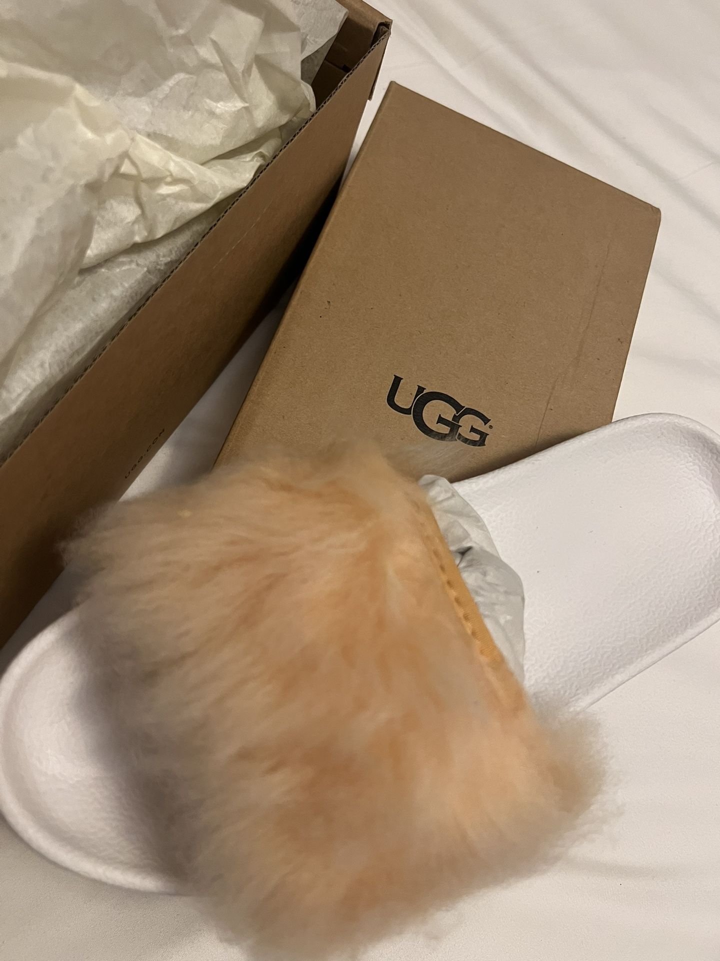 Women’s Ugg Slides