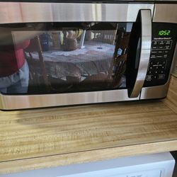 Hamilton Beach Microwave 