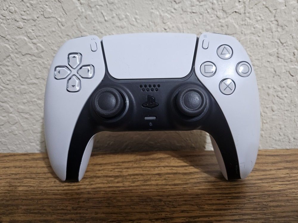 Playstation 5 White Controller