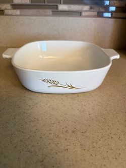Vintage Corning Ware Golden Wheat Casserole Dish